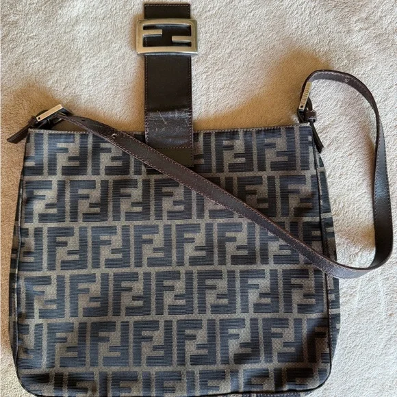 RARE VINTAGE FENDI handbag ๐ Fendi Zucchino hobo bag in brown GOOD CONDITION! - Picture 3 of 16